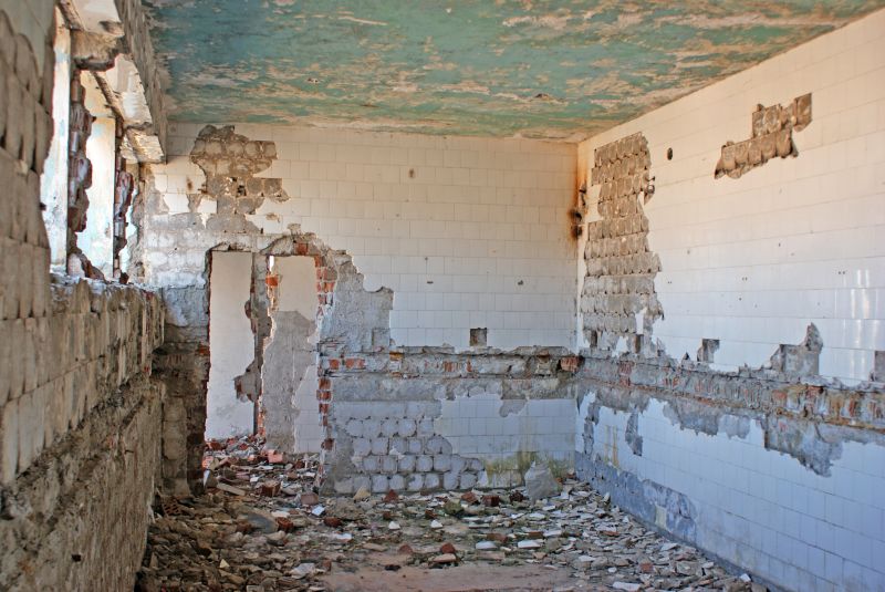 Bath Demolition in Sacramento, CA